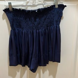 Women's navy blue Koch skirt size small.
